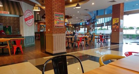 Others 2 Elegant Studio Apartment at Nifarro Park