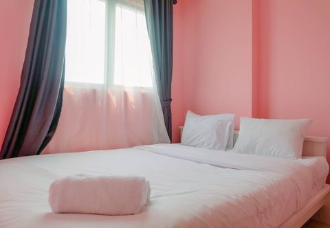 기타 Homey and Stylist 1BR Gading Icon Apartment