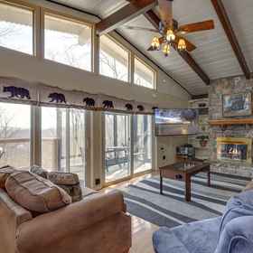 ภาพหลัก 1 Bear View Chalet by Jackson Mountain Homes, Pigeon Forge Villas