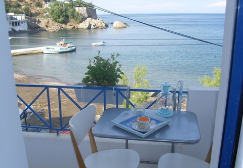 Others Alkistis Cozy By The Beach Apt In Ikaria Island, Therma 1st Floor