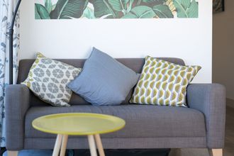 Others 4 JOIVY Lovely Studio Flat with Terrace in Southeast London