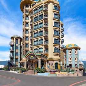 Primary image 1 Hotel Moon, Wanrong Township Hotels