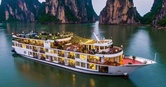 อื่นๆ Halong Aquamarine Cruise