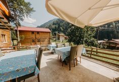 기타 5 Kuspuni Dag Evi