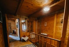 기타 6 Kuspuni Dag Evi