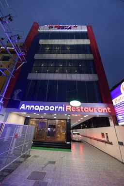 Hotel Sampath