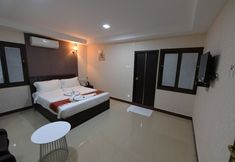 Others 5 Hotel Sampath