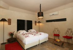 Others 4 Villa Spacious Suites, Terraces Pool With Atlas View for Large Groups