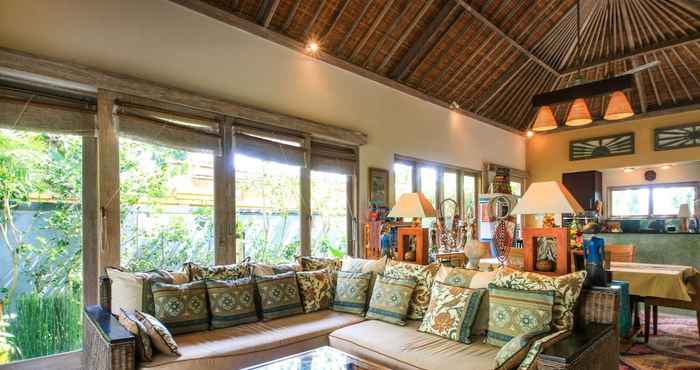 Lainnya Artful 3bed3bath Villa And Bungalow in the Rice Fieldsbest Breakfast in Bali