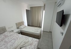 Lain-lain 3 Hotel Yaka Inn