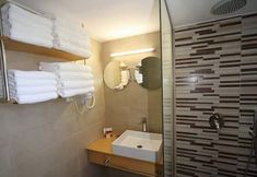 Others 7 XDream Suite I