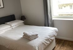 Others 2 Century Wharf by Urban Space