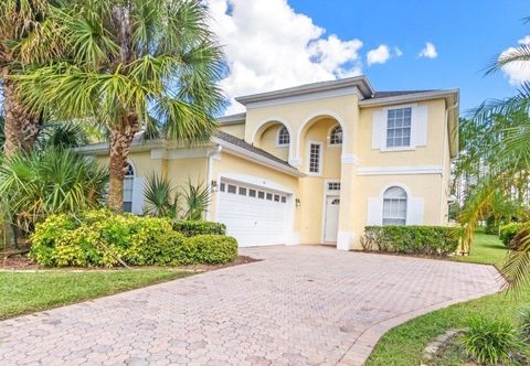 Others 116tc 6 Bedroom Villa by Redawning