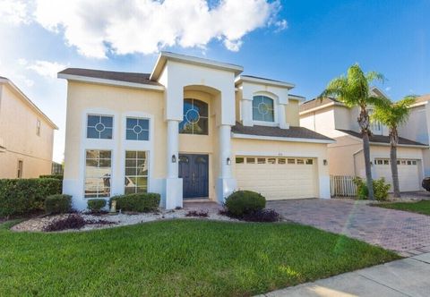 Others 353 Glen 6 Bedroom Villa by Redawning