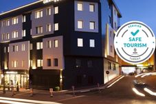 อื่นๆ Granbella Hotel