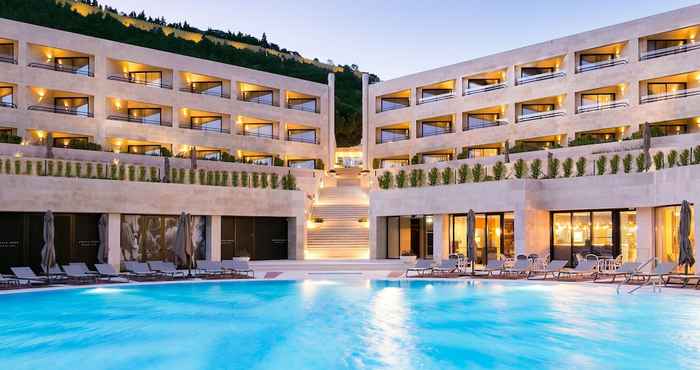 Others Four Points by Sheraton Sesimbra