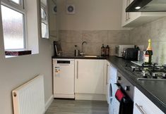 Others 5 Washington's Hidden Gem Amethyst 3 Bedroom House s