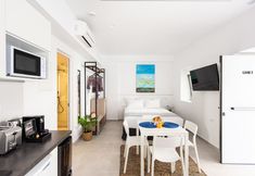 Others 6 Cozy Corner Luxury Apartments