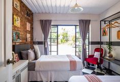 Others 5 Retro-vintage New Yorker Apartment in Centurion