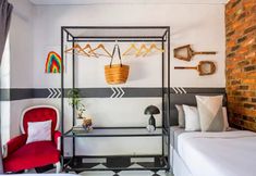 Others 4 Retro-vintage New Yorker Apartment in Centurion