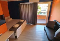 Lain-lain 6 Dolly Apartments