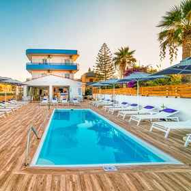 Primary image 1 Emi Seaside, โรงแรม & ที่พัก Manos Hatzidakis Theatre