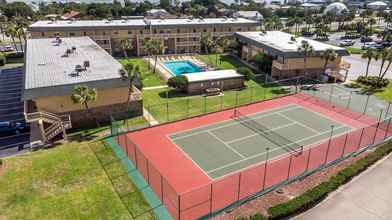 Others 4 Venus 206 is a 1 BR on Okaloosa Island Steps From the Pool and Easy Beach Access by Redawning