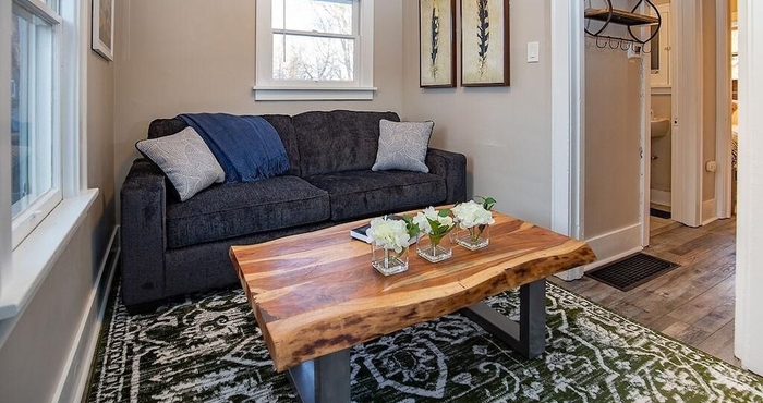 Others Cozy Carriage House | Walk to UNC | + Free Bikes