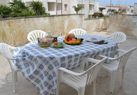 Others Charming Holiday Home Near The Beach With A Terrace, Parking Available, Pets