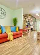 ภาพหลัก 5-bed Townhouse Salford Deep Cleaned