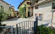 Khác 5 Spoleto Splashwhole Private Villagesleeps 30 With Football Pitch and Play Area