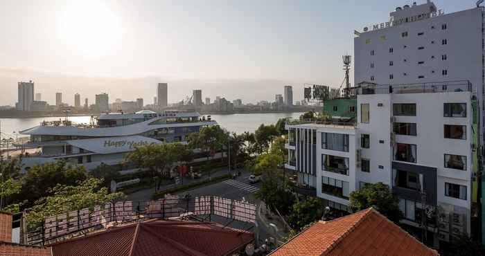 Others Marinas Penthouse Close To Popular Attractions