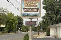 Others Oregon Trail Inn and Suites