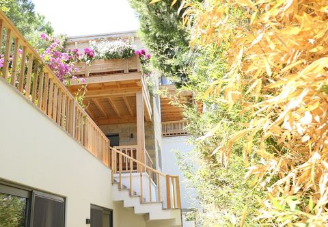 Khác Life Butiq Hotel