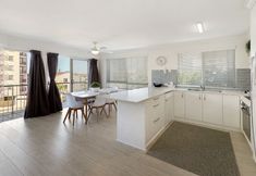 Others 7 MAINSAIL8 - Mooloolaba Beach