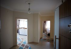 Others 7 Venesia Apart