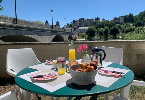 Khác Chambres d'hôtes au bord du Cher avec vue sur le Château