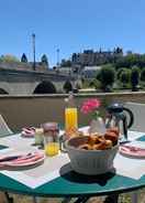 Primary image Chambres d'hôtes au bord du Cher avec vue sur le Château