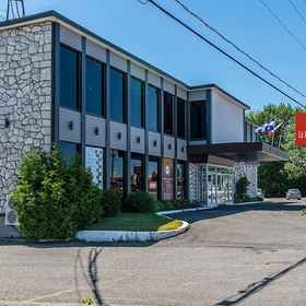 Primary image 1 Hotel Le Principal, Hotel Saint-Marc-sur-Richelieu