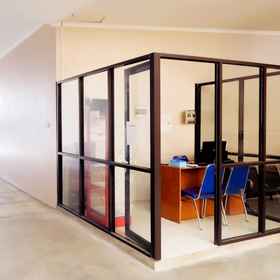 フロント 1 Shofy Guest House Syariah 33 Subang, PT Anugrah Mutu Bersama (Bango Factory) Hotels