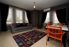 Lain-lain 7 Esquire Hotels & Lounges