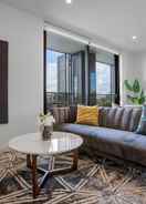 Primary image Designer 2BR With Carpark Monash Uni@caulfield