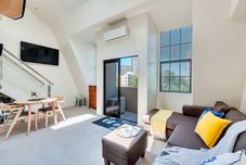 其他 Central 3 bed, loft apartment in the CBD w Parking