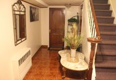 อื่นๆ 6 Cozy, Classy Duplex near NYC