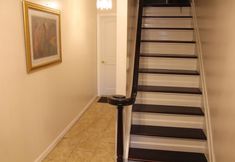 อื่นๆ 4 Cozy, Classy Duplex near NYC