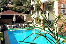 Others Gozdem Apart 1