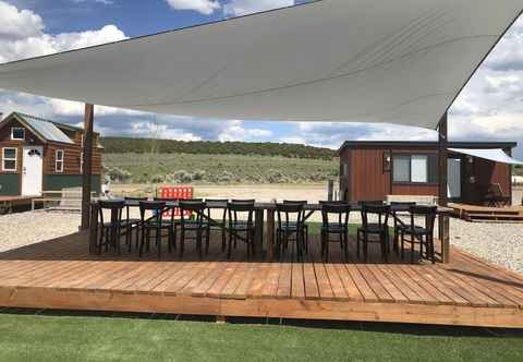 Others Trail and Hitch Tiny Home Hotel and RV