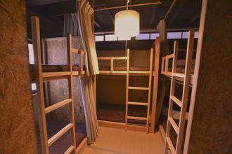 อื่นๆ 4 Hostel & Bar CAMOSIBA