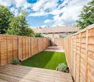 Lainnya 4 Stylish & Modern 3 Bed Flat in NW London With Garden