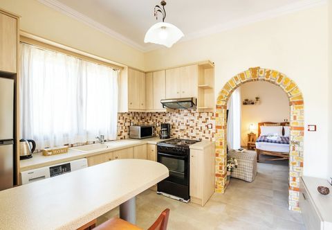 Lain-lain Olive Studios